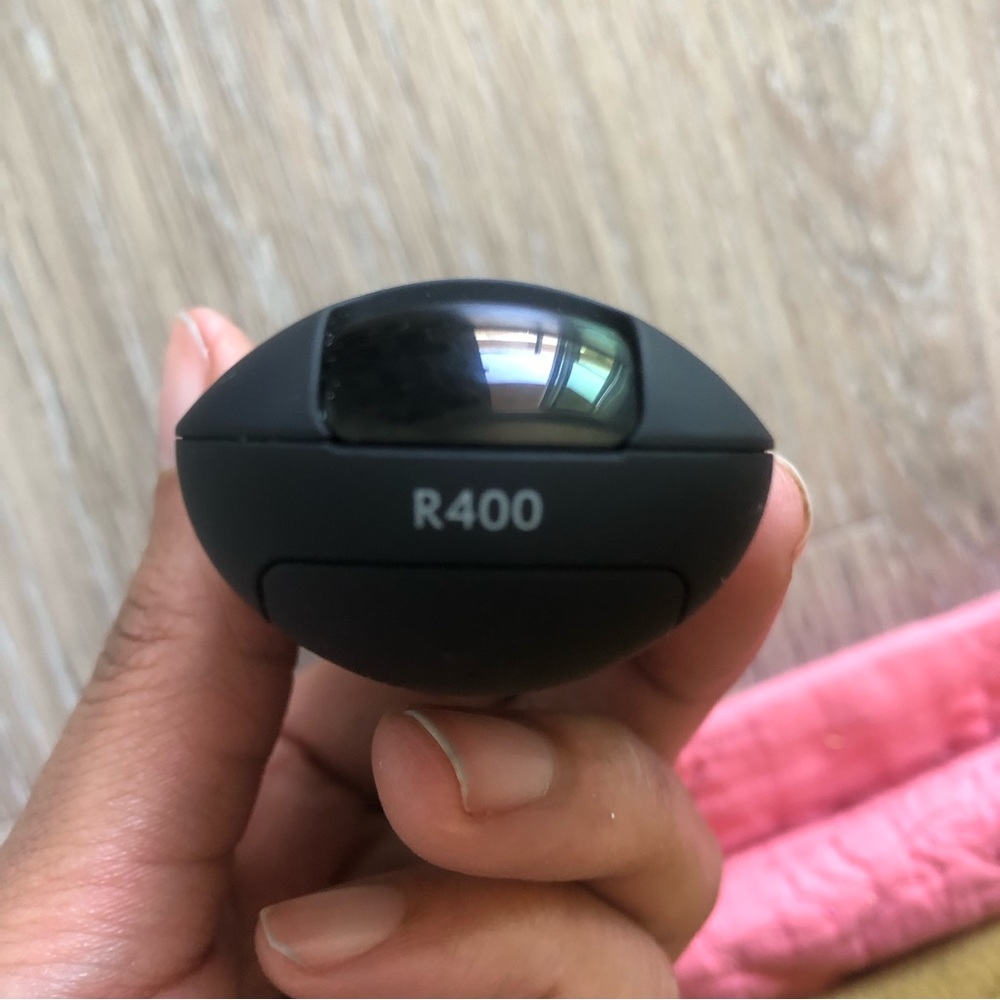 Logitech R400 2.4GHz Wireless Presenter - Picture 5 of 5